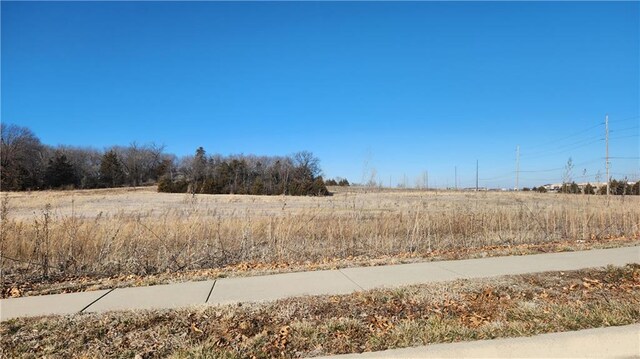 6000 Hedge Lane Ter, Shawnee, KS 66226
