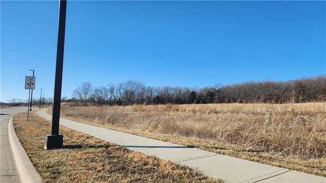 6000 Hedge Lane Ter, Shawnee, KS 66226