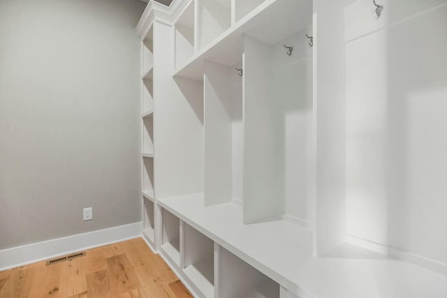 23217 W 124th Pl, Olathe, KS 66061 - mudroom with light wood finished floors and baseboards