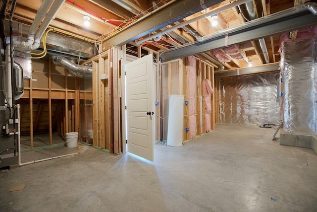 23217 W 124th Pl, Olathe, KS 66061 - view of unfinished below grade area