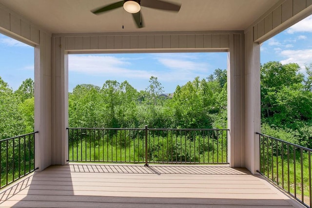 23217 W 124th Pl, Olathe, KS 66061 - deck with ceiling fan