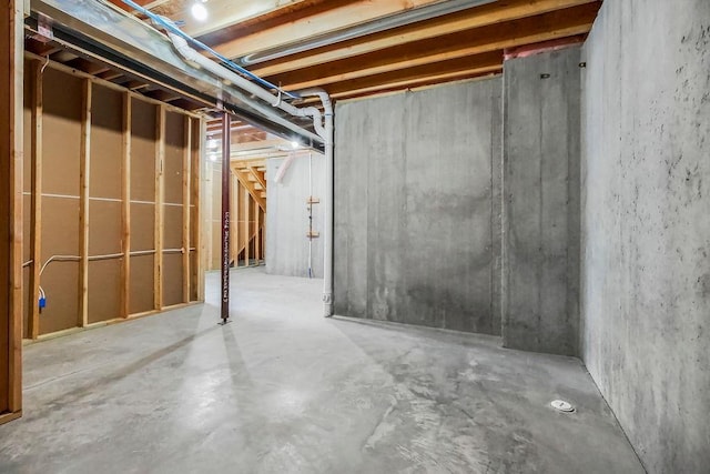 23217 W 124th Pl, Olathe, KS 66061 - unfinished basement with stairs