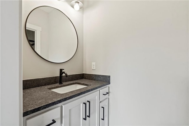 11606 S Zarda Dr, Olathe, KS 66061 - bathroom featuring vanity