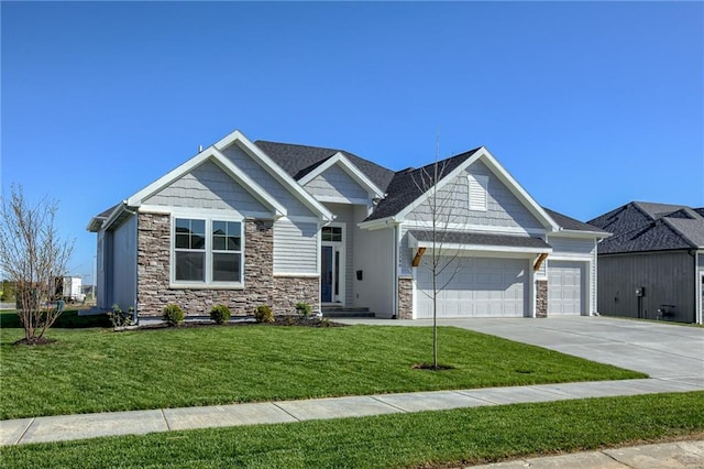 craftsman inspired home with a front yard and a garage