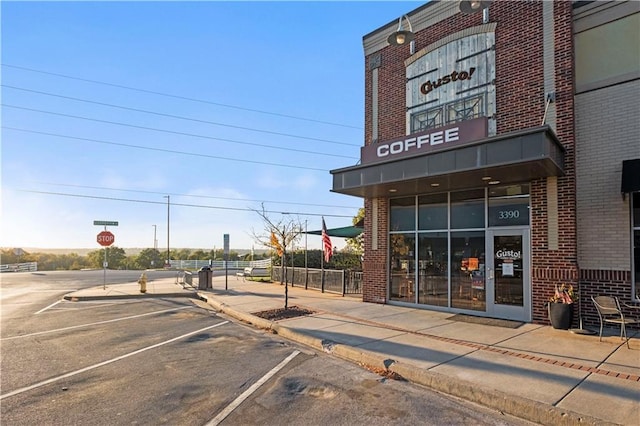 459 SW Longview Blvd, Lees Summit, MO 64081 - view of property with uncovered parking