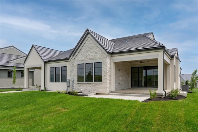 13708 Pembroke Ln, Leawood, KS 66224 - photo 46