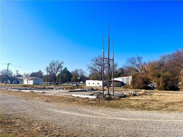 Listing photo 3 for 1311 N Osage Blvd, Nevada MO 64772