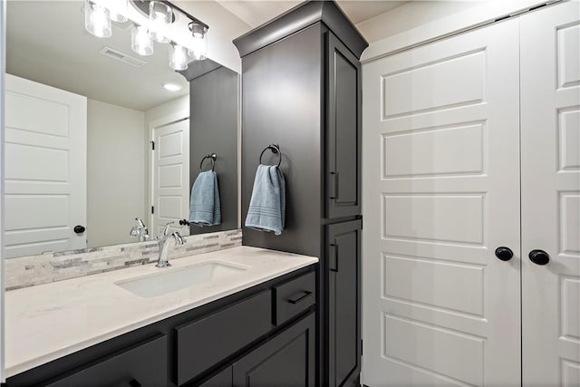 bathroom featuring large vanity