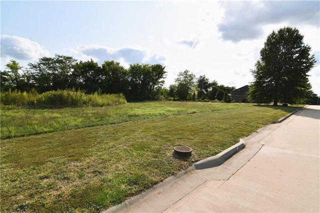 Listing photo 2 for LOT13 Country Club Dr, Carrollton MO 64633