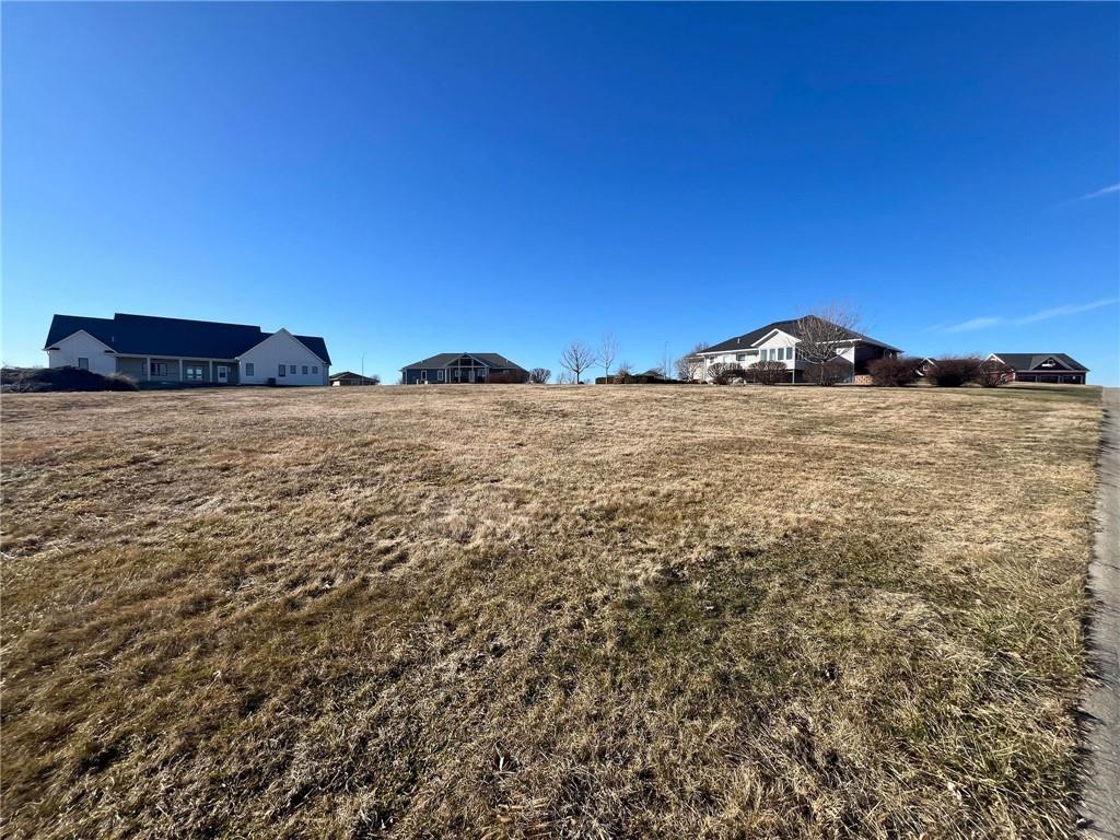 25667 Magnolia Cir, Maryville, MO 64468 - photo 1