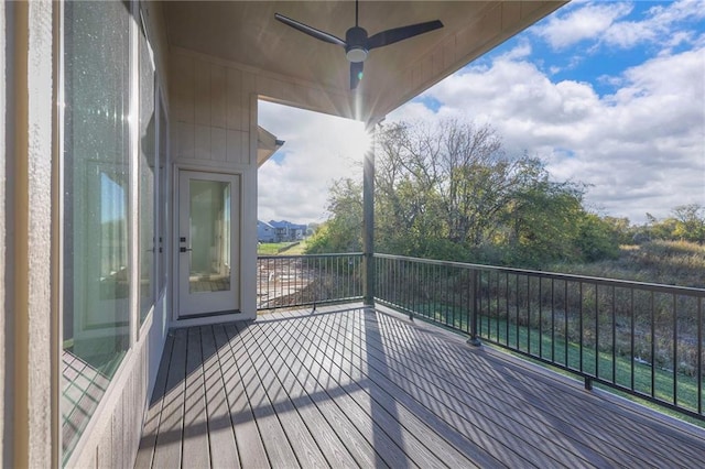 deck with ceiling fan