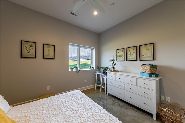 bedroom featuring ceiling fan