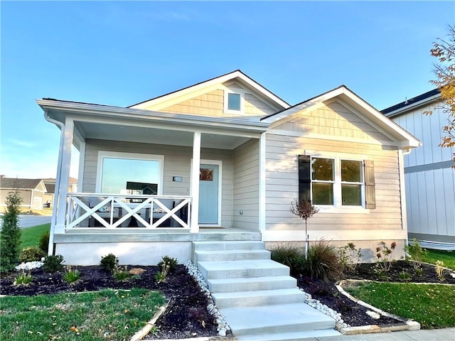 view of front of house featuring a porch