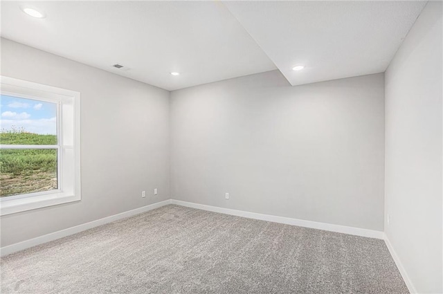 empty room with carpet