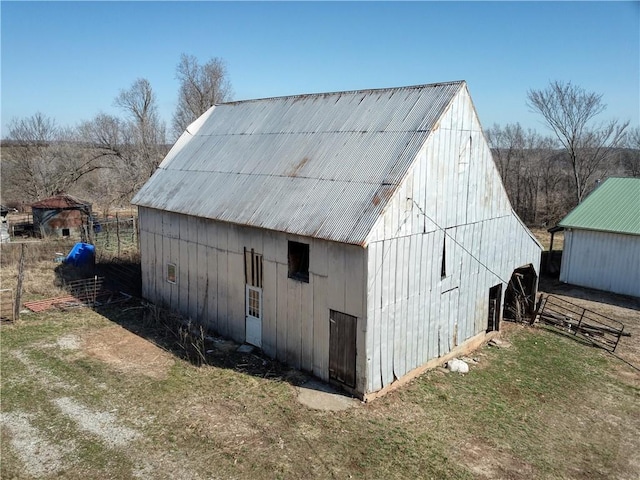 view of outdoor structure