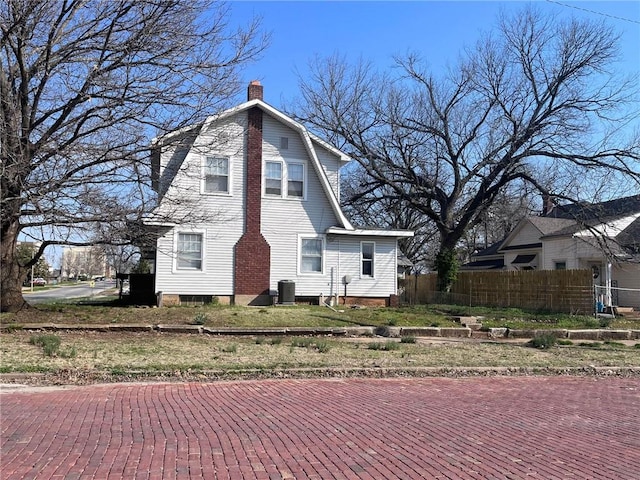 view of property exterior