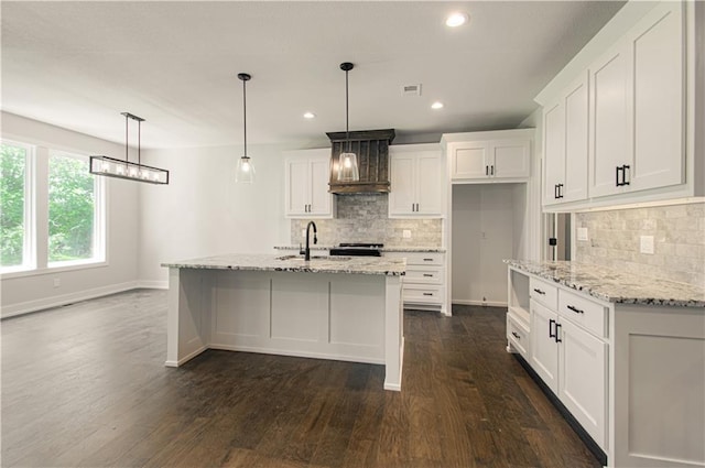 16615 NW 124th St, Platte City, MO 64079 - kitchen with premium range hood, backsplash, white cabinets, dark wood-type flooring, and recessed lighting