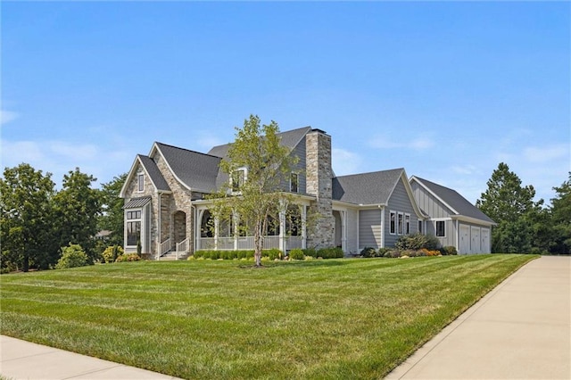 view of front of home with a front yard