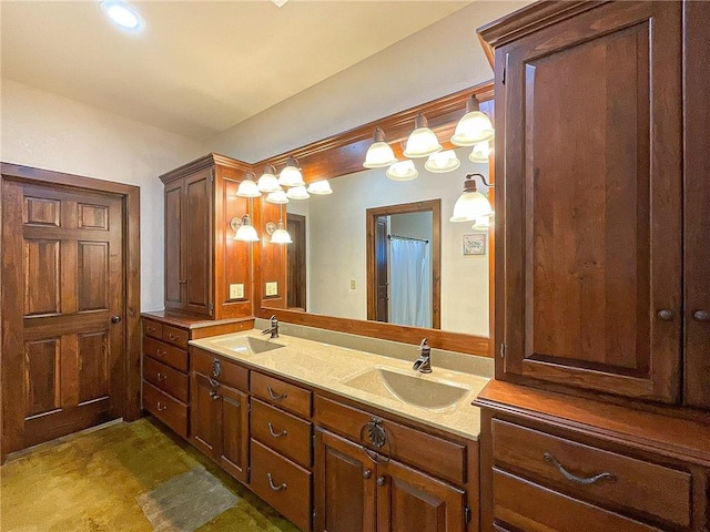 bathroom with vanity