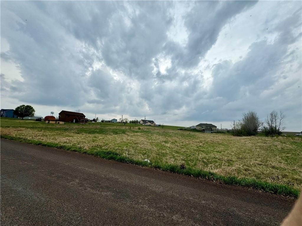 16513 Dana Ln, Leavenworth, KS 66048 - photo 2