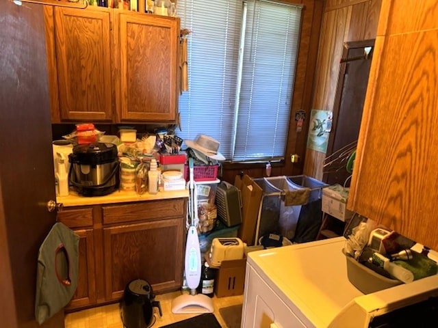 kitchen featuring washer / clothes dryer