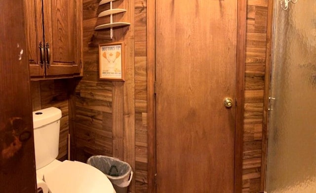 bathroom featuring toilet