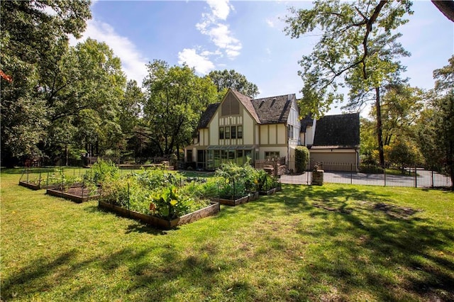 view of yard with a garage