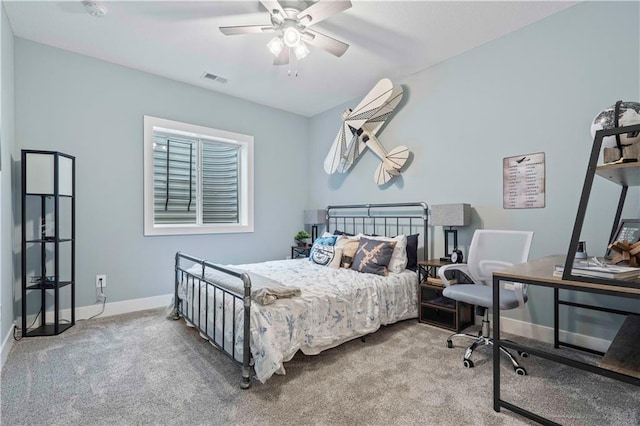 bedroom with light carpet and ceiling fan