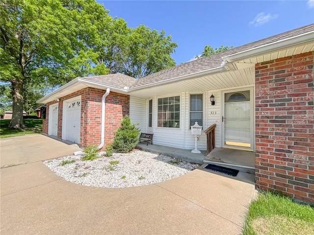 view of front of house with a garage