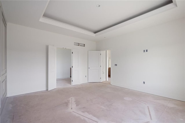 9346 Gander St, Lenexa, KS 66227 - empty room featuring a raised ceiling and baseboards
