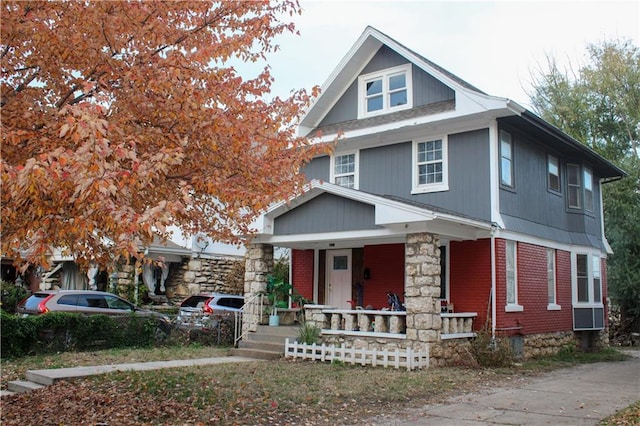 view of front of property with a porch