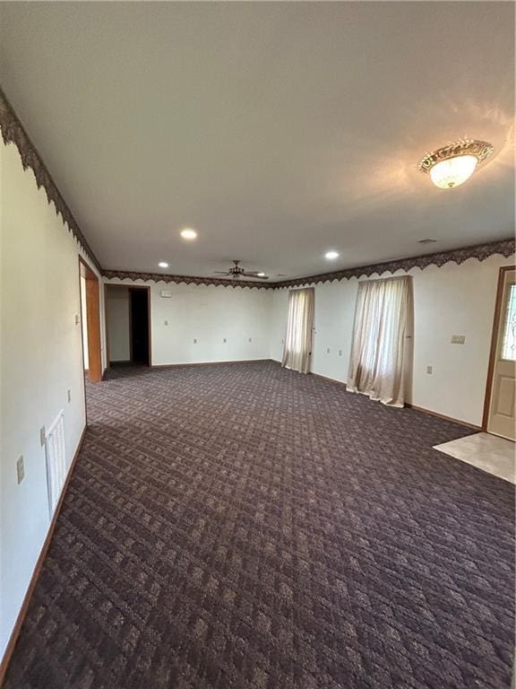 view of carpeted spare room