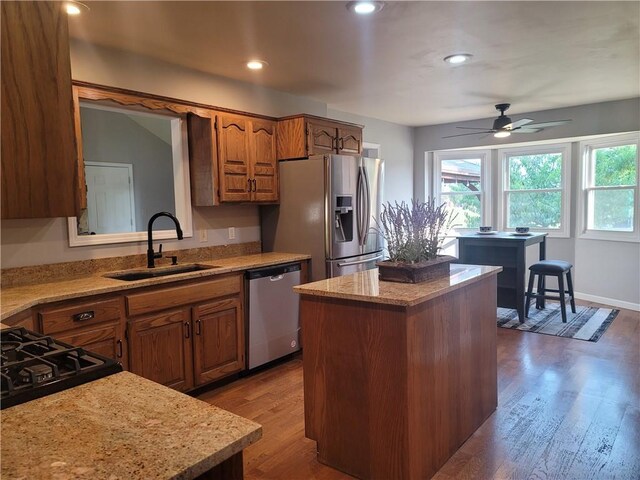 501 Meadow Ln, Fort Scott, KS 66701 - kitchen with sink, dark hardwood / wood-style floors, a center island, and appliances with stainless steel finishes