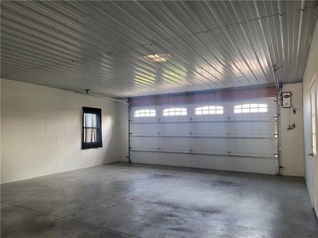 501 Meadow Ln, Fort Scott, KS 66701 - view of garage