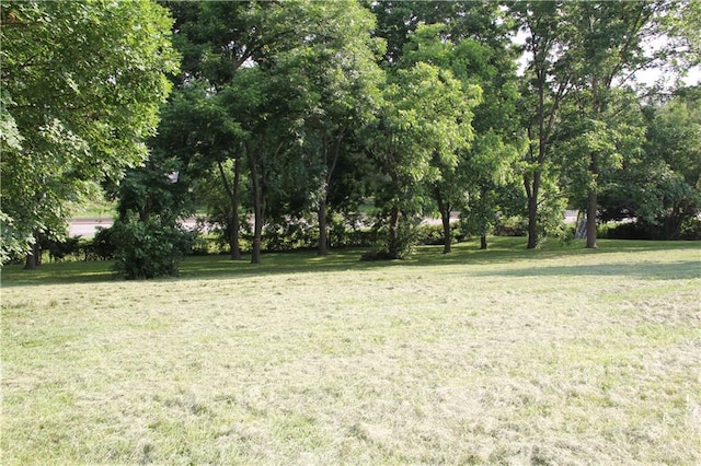 2117 S 18th St, Saint Joseph, MO 64503 - photo 8