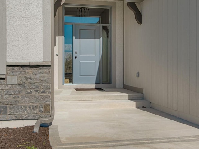16430 NW 123rd St, Platte City, MO 64079 - entrance to property with stone siding