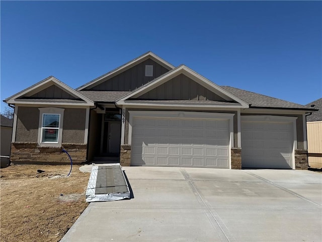 13507 Terrace Park Dr, Parkville, MO 64152 - photo 1