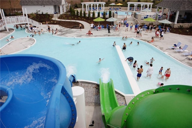 8736 N Lewis Ave, Kansas City, MO 64157 - drone / aerial view of a pool