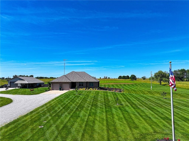 view of front facade with a front lawn