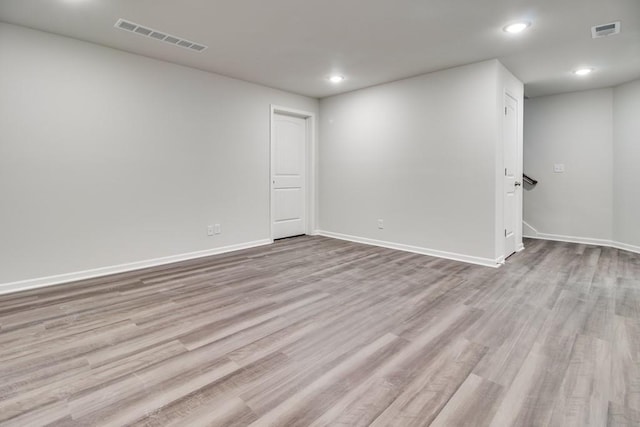 empty room featuring light hardwood / wood-style floors