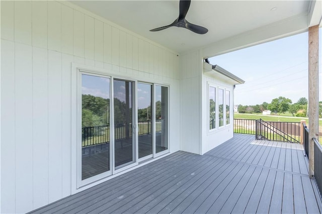 deck with ceiling fan