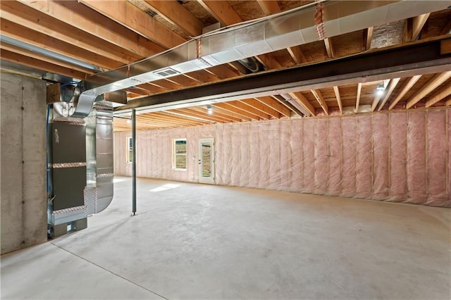7075 NW Magnus Ct, Parkville, MO 64152 - basement featuring heating unit