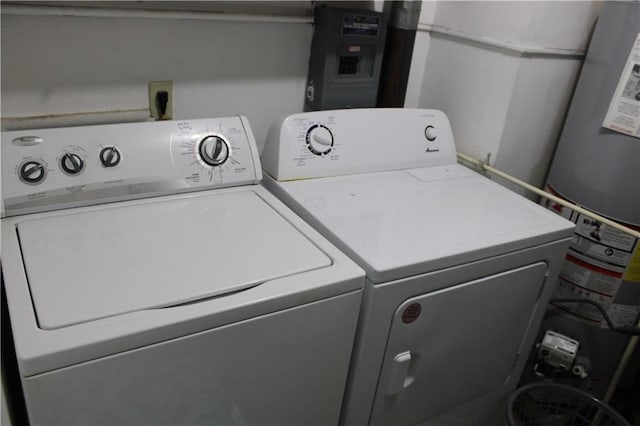 clothes washing area featuring washing machine and dryer