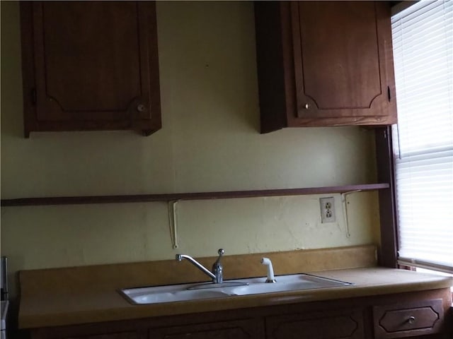 309 E Culton St, Warrensburg, MO 64093 - photo 46