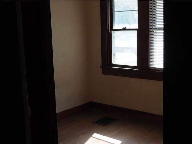 309 E Culton St, Warrensburg, MO 64093 - photo 54