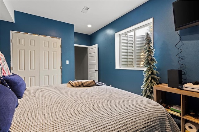 bedroom with a closet