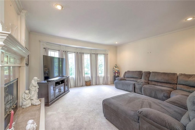 living room with light carpet and crown molding