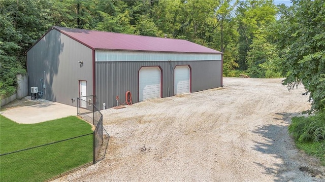 view of detached garage