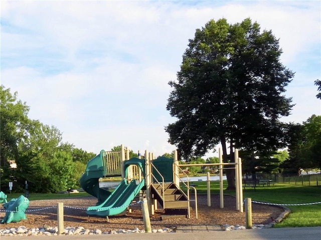 1005 Johnston Dr, Raymore, MO 64083 - view of community playground