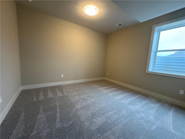 empty room with carpet